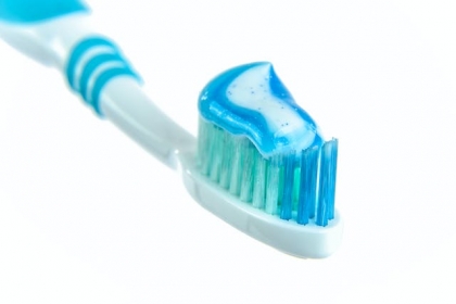 Rola fluoru w zapobieganiu problemom jamy ustnej